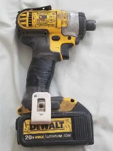 DEWALT 20V MAX Hammerdrill & Impact Driver price to sell $150 - Photo 5