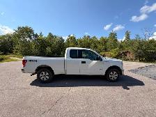 2016 F-150 XLT, 2.7L. 6.5 box. - Photo 2