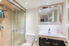 Beautiful Downtown 3Bedroom Townhome - Photo 7
