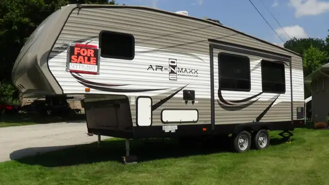 2017 Starcraft AR-ONE MAXX Fifth wheel 27RKS