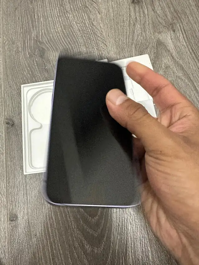 IPHONE 12 MINI 128GB AIRPODS PKG