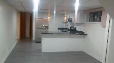 Gorgeous readily available one private room in Scarborough - Photo 4