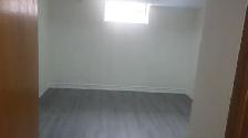 Gorgeous readily available one private room in Scarborough - Photo 6