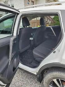 Toyota RAV4 LE 2018, État A1 - Photo 10