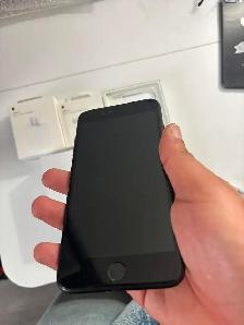 iPhone 7 PLUS  85% BATT HEALTH UNLOCKED
