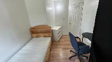 room for rent to male - Photo 2