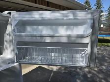 Kenmore 18.2 Cubic Foot Fridge - Photo 7