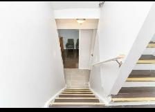2 bedroom Basement available from 1st Sep @ Hurontario & William - Photo 10
