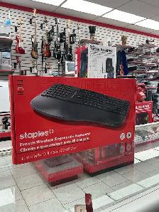 clavier d’ordinateur Staples