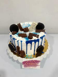 Chocolate explosion cake 6-10 servings