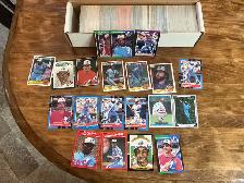 Montreal Expos Box of Baseball Cards ! - Photo 3