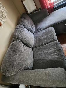 L shape couches & One Seater - Photo 3