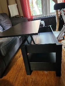 Coffee Table with lift & storage