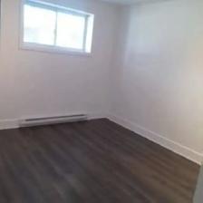Basement Apartment All-Inclusive - Photo 8