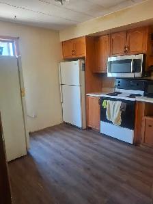 Two sharing  places  for rent available