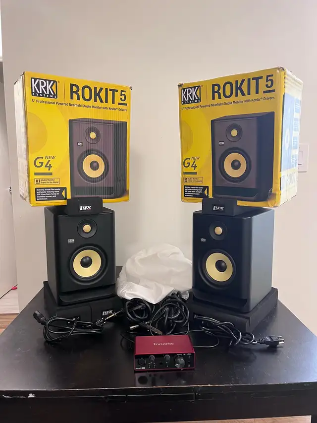 KRK Rokit 5 G4 Studio Monitors   Focusrite Scarlett Solo Bundle