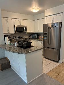 2 Bed/2 Bath Condo for Lease on Yonge and Sheppard, North York! - Photo 5
