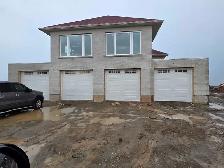 CHAMBERLAIN BUILT-IN CAMERA GARAGE DOOR OPENER - Photo 4