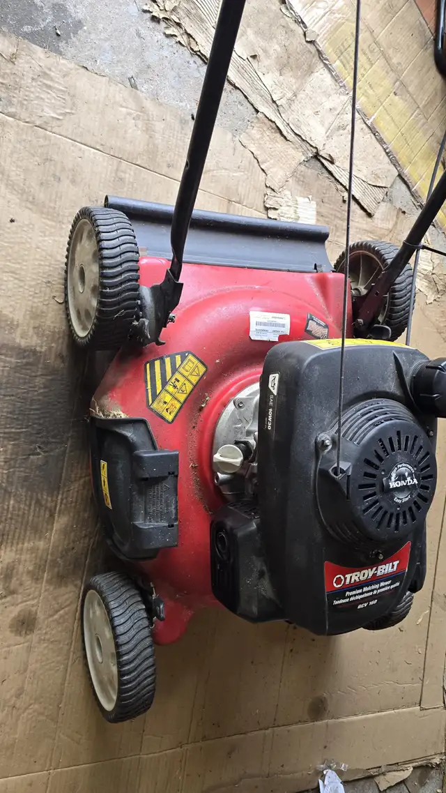 Lawnmower $250 Honda GCV 160 Troy Built