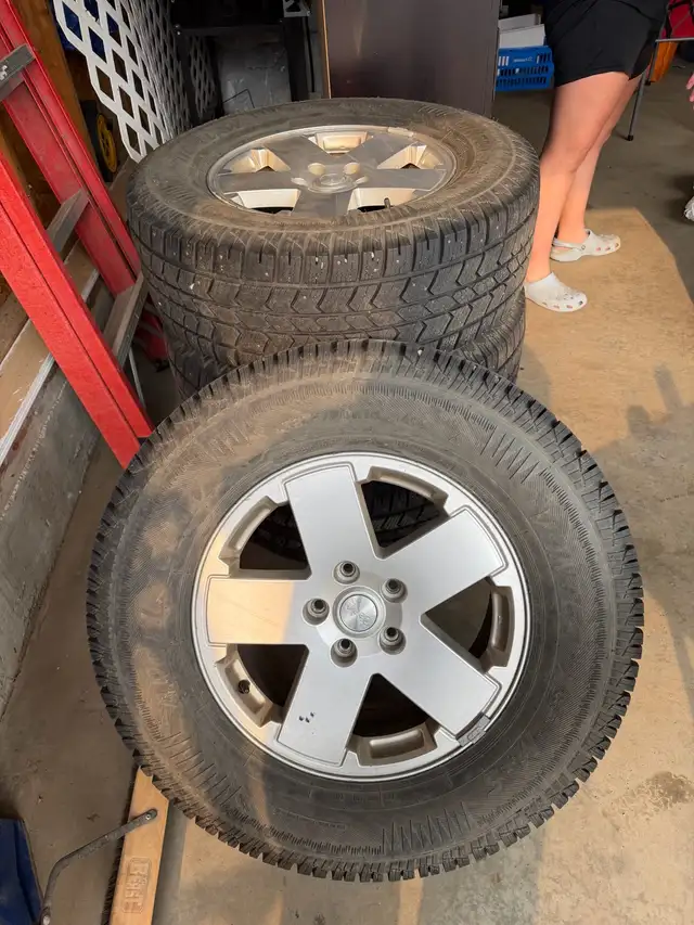 Jeep rims and winter tires