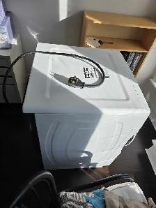washer and dryer delivery - Photo 2