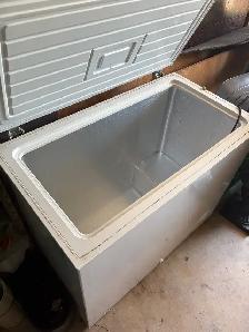 Chest freezer - Photo 2
