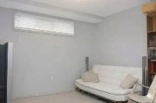 Upscale 2-Bed   Den Townhouse near Downtown Mississauga – $2,800 - Photo 9