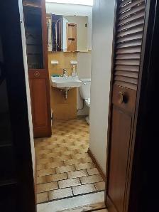 Joli 2 1/2 très propre, style loft à loyer - Photo 2
