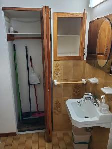 Joli 2 1/2 très propre, style loft à loyer - Photo 3