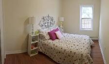 3 Bedroom Apartment – Adelaide St. N. - Photo 13