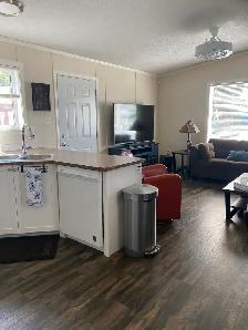 2023 mobile home Castle view, Village Park, low condo fees! - Photo 5