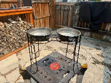 dog feeding station