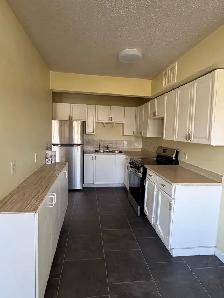 Townhouse located on the North side of Edmonton - Photo 2