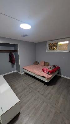 Private room for rent on great location Waterloo - Photo 2