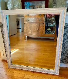 Mirror With White Wooden Frame - Orillia - Photo 2