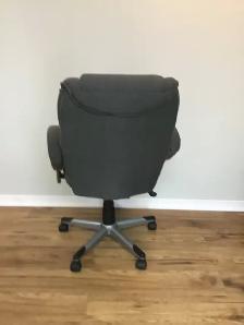 EXECUTIVE OFFICE CHAIR - HIGH BACK - Photo 3