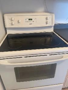 3 Beds 1 Bath - Apartment - Photo 5