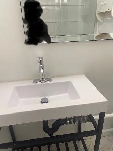 3 Beds 1 Bath - Apartment - Photo 9