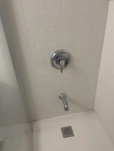 3 Beds 1 Bath - Apartment - Photo 10