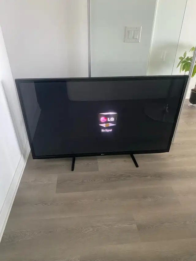 60" LG Plasma TV