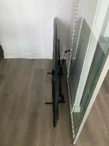 60" LG Plasma TV - Photo 2