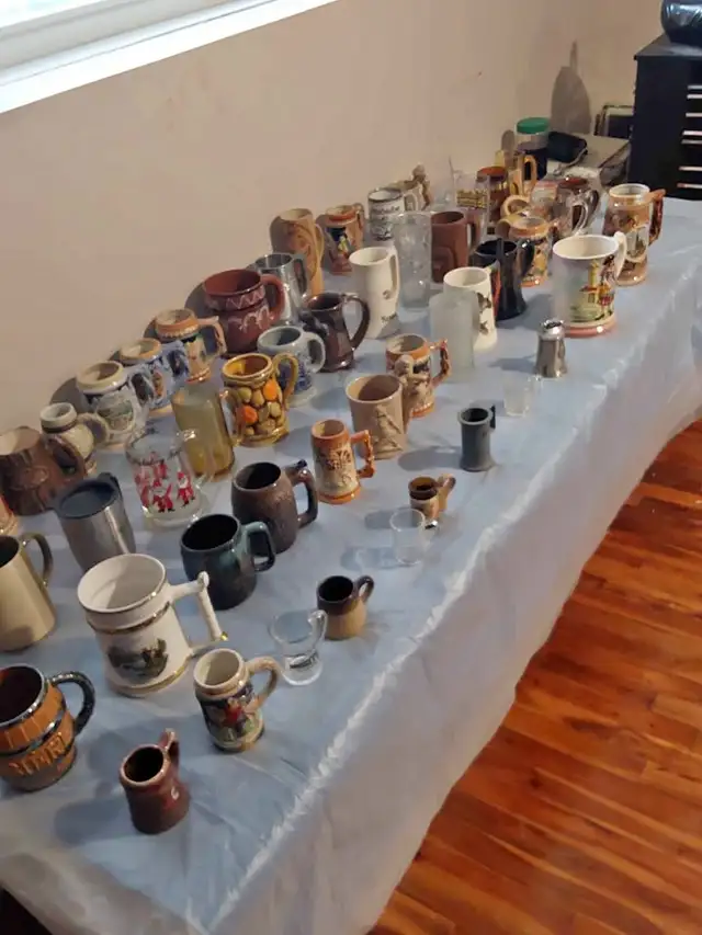 COLLECTION DE BUCKS Â BIÈRES