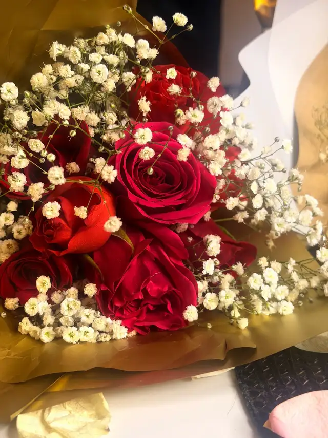 Fresh roses
