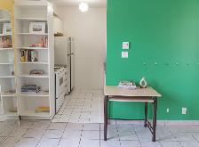 2 1/2 Rénové Meublé Metro Papineau Montréal Appartement - Photo 3