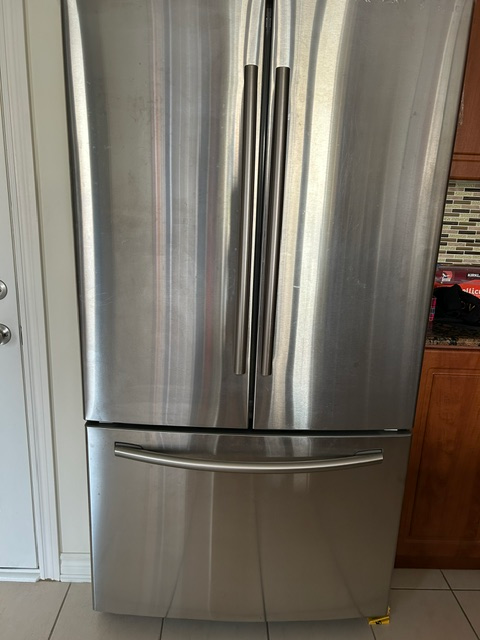 Samsung 36' Fridge - $200