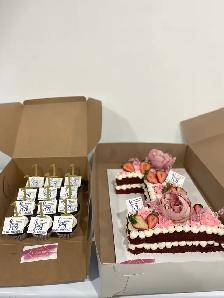 Number cakes, letter cakes custom floral cakes - Photo 2