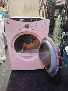 GE Dryer - Photo 2