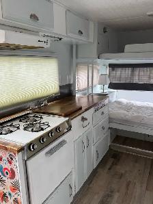 Triple E Camper Trailer - Photo 5