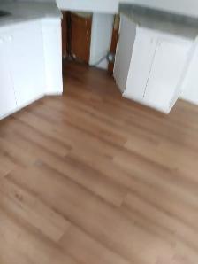 ✨ Grand 4 1/2 à louer – Centre-ville de Joliette ✨rue St-Viateur - Photo 3