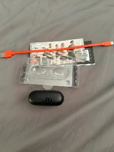 Brand new JBL earbuds headphones